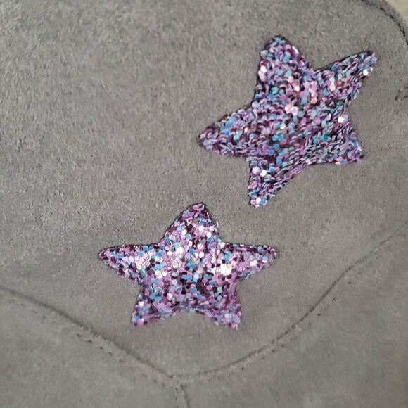 Ugg Koolaburra Star Mini Lined Sheepskin Ankle Boots Gray Kids Youth Size 4 NEW - Picture 2 of 9